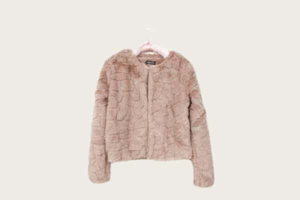 南宁回收品牌衣服